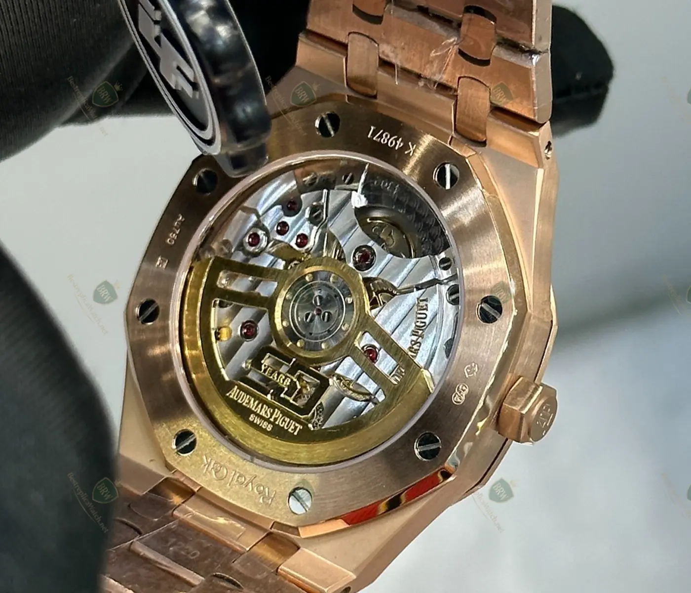 Audemars Piguet Royal Oak Selfwinding 15500OROO1220OR01 the 18K rose gold black dial edition - Image 5
