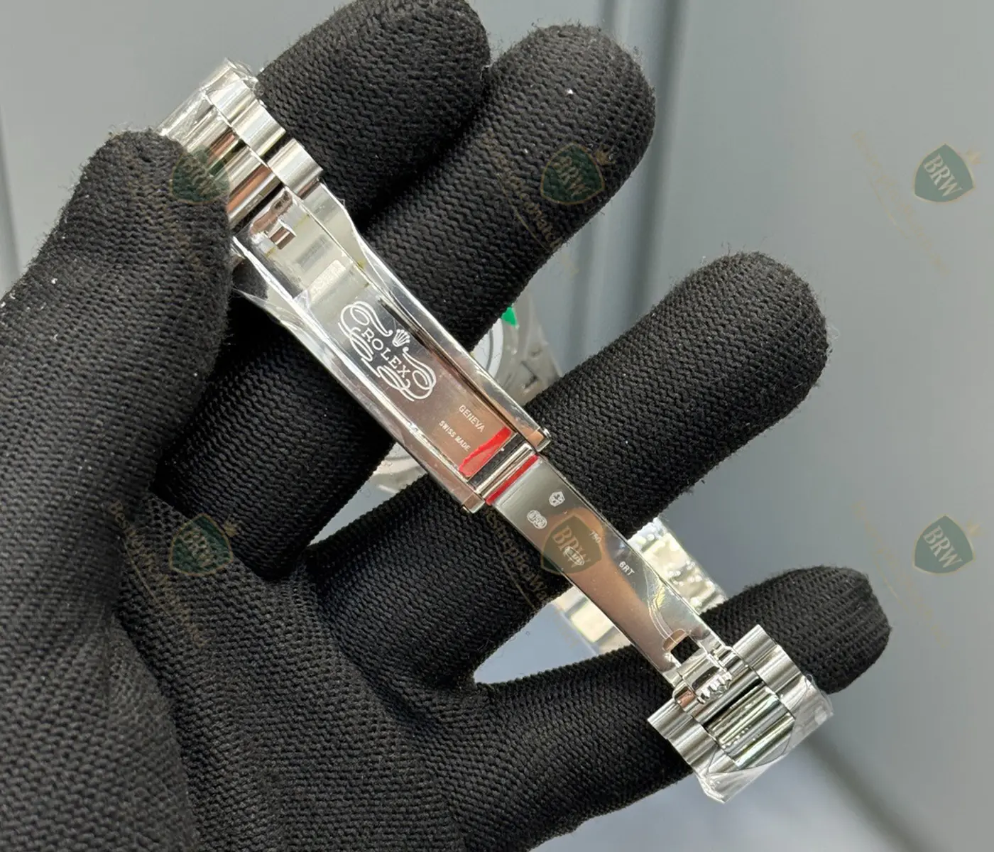 Ice Blue Dial Fluted Bezel President Bracelet Luxury Watch - Image 8