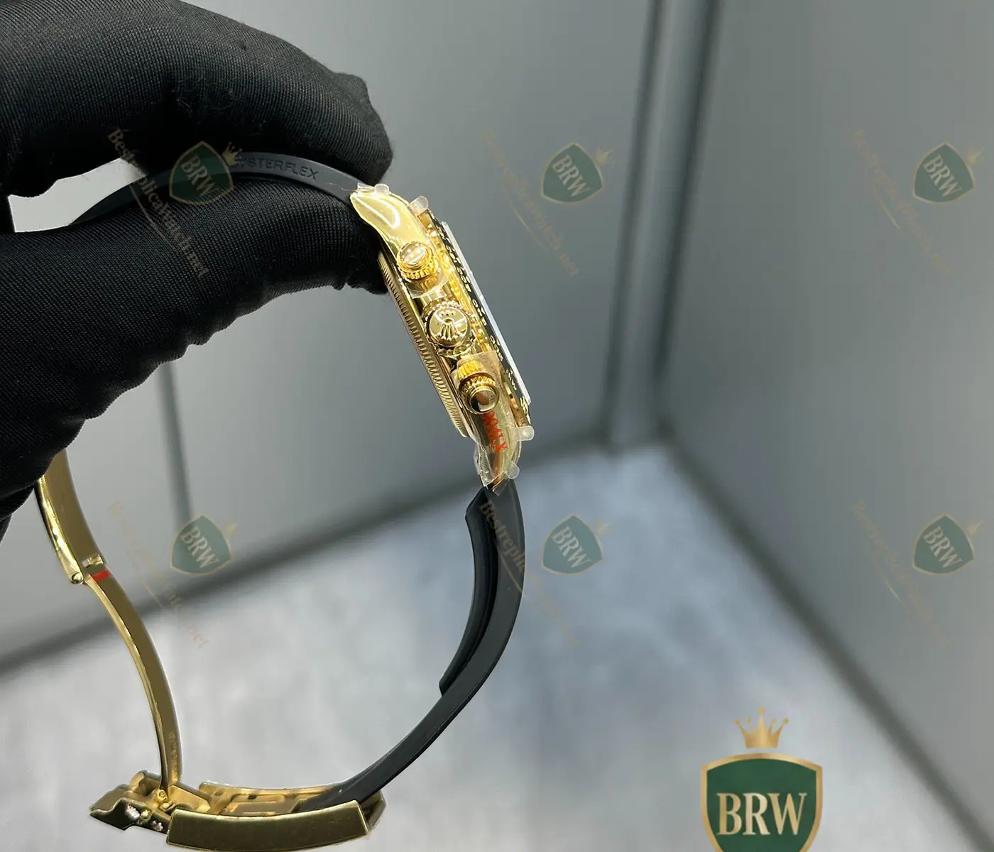 Rolex Daytona Yellow Gold Diamond Dial Oysterflex Watch - Image 3