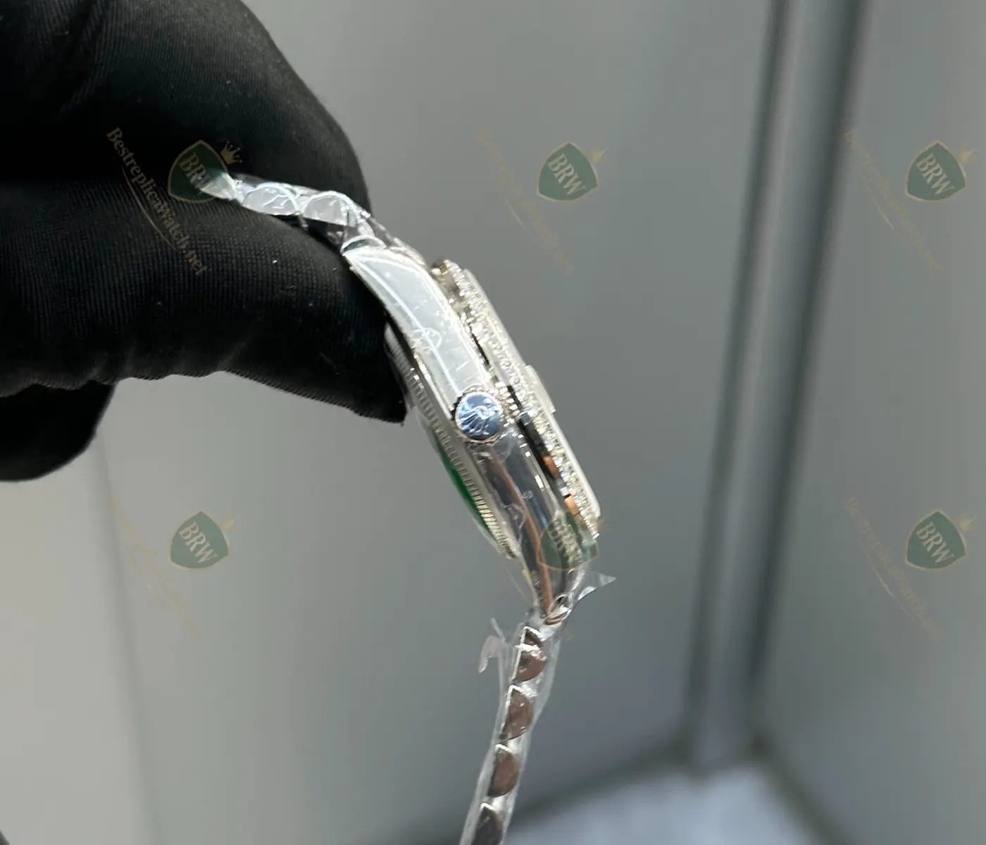 White Mother of Pearl Dial Diamond Bezel Baguette Markers President Bracelet - Image 4