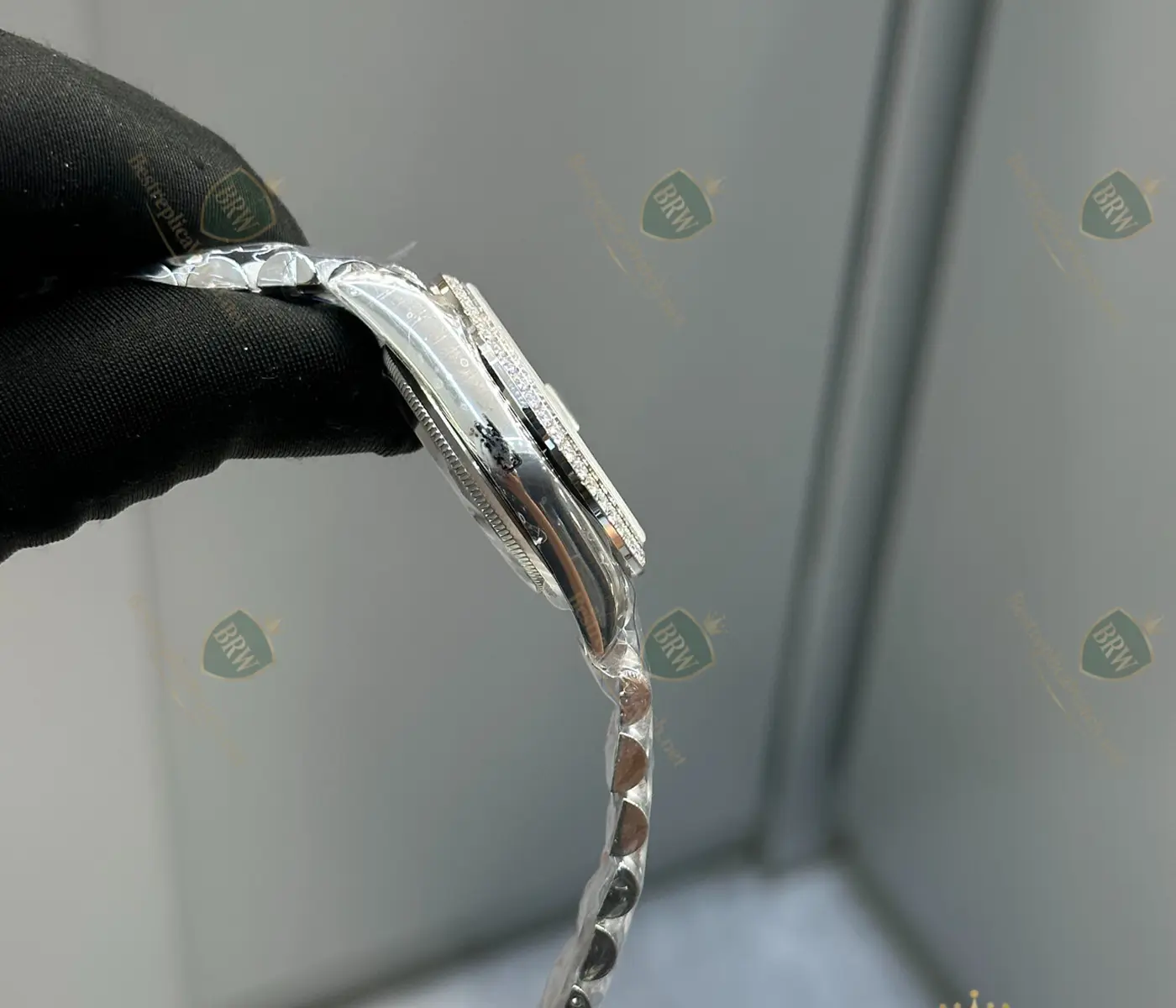 White Mother of Pearl Dial Diamond Bezel Baguette Markers President Bracelet - Image 5