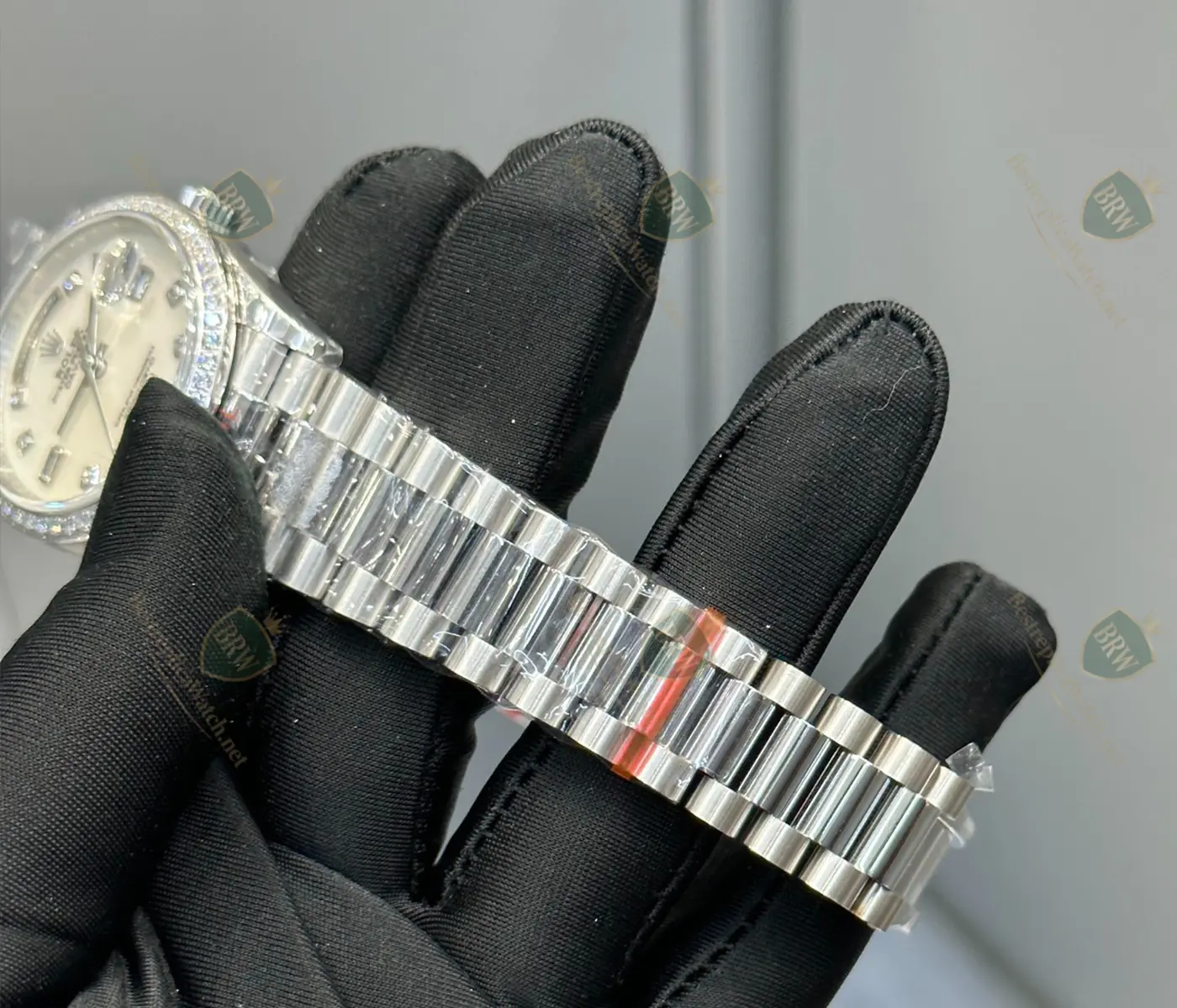 White Mother of Pearl Dial Diamond Bezel Baguette Markers President Bracelet - Image 6