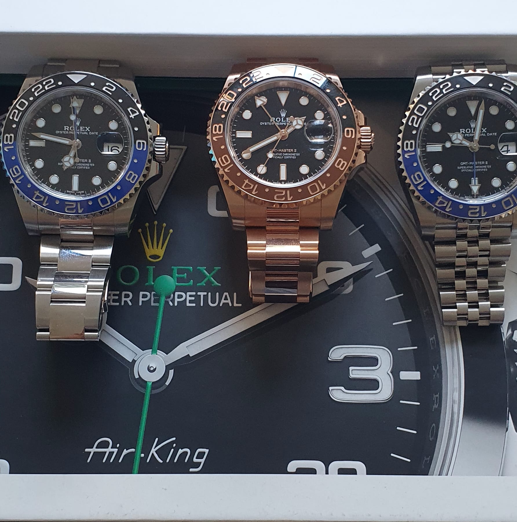 Richard Mille RM 67 02 Automatic white Quartz TPT blue rubber strap variant photo review