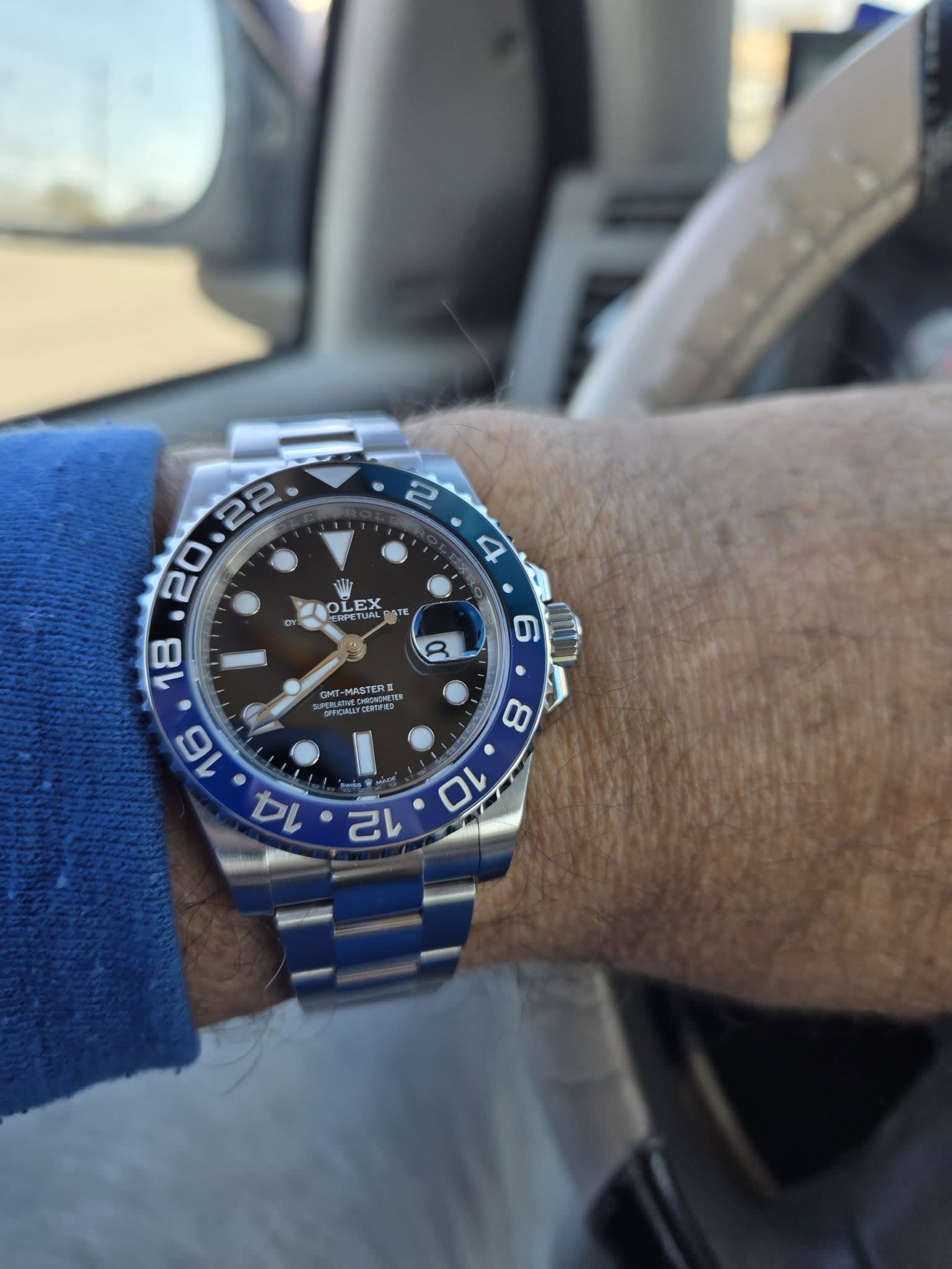 Richard Mille RM 67 02 Automatic white Quartz TPT blue rubber strap variant photo review