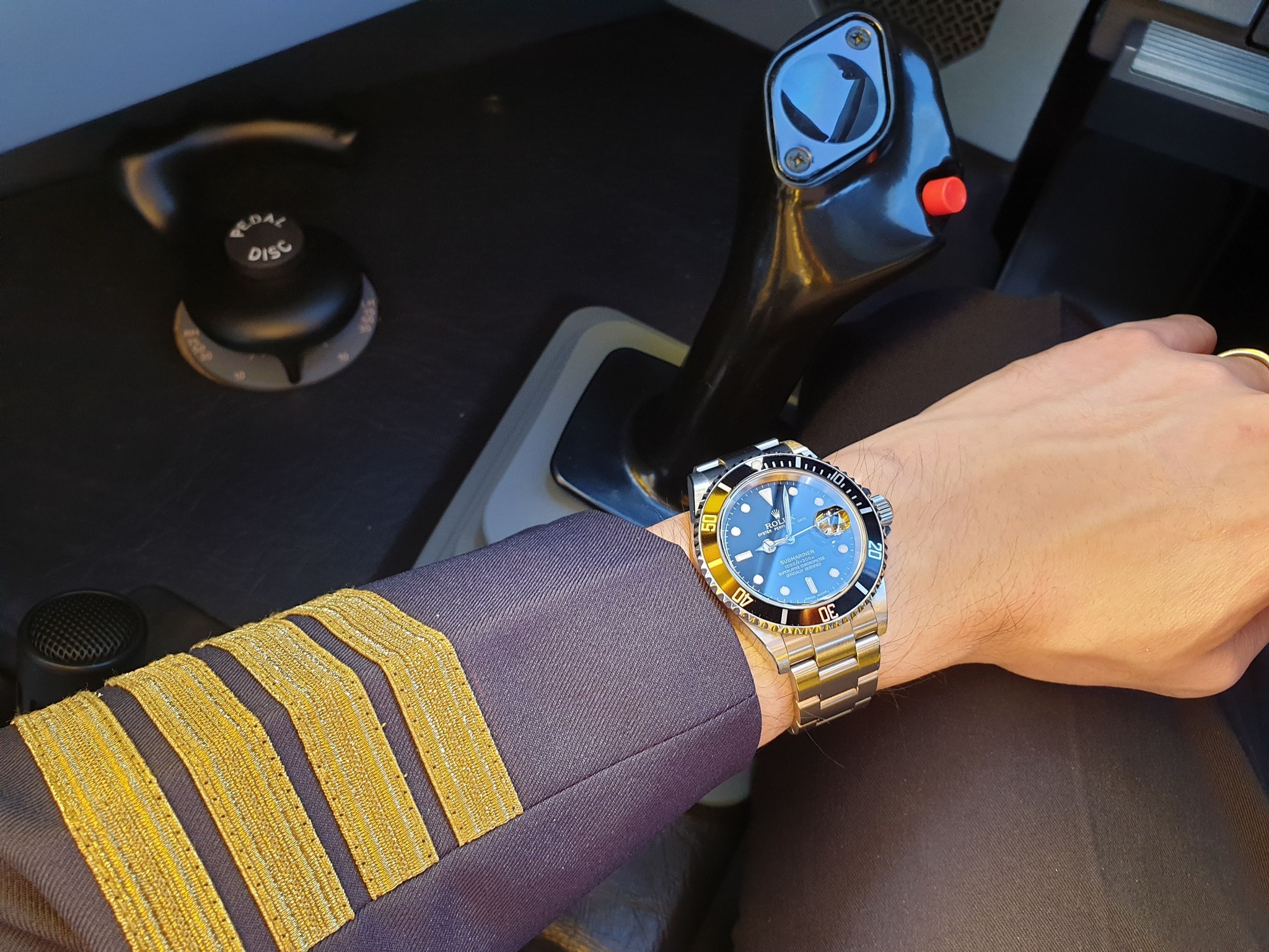 Richard Mille RM 67 02 Automatic white Quartz TPT blue rubber strap variant photo review