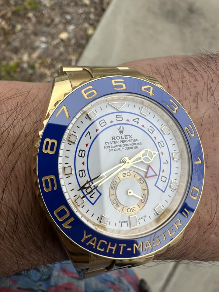 Richard Mille RM 67 02 Automatic white Quartz TPT blue rubber strap variant photo review