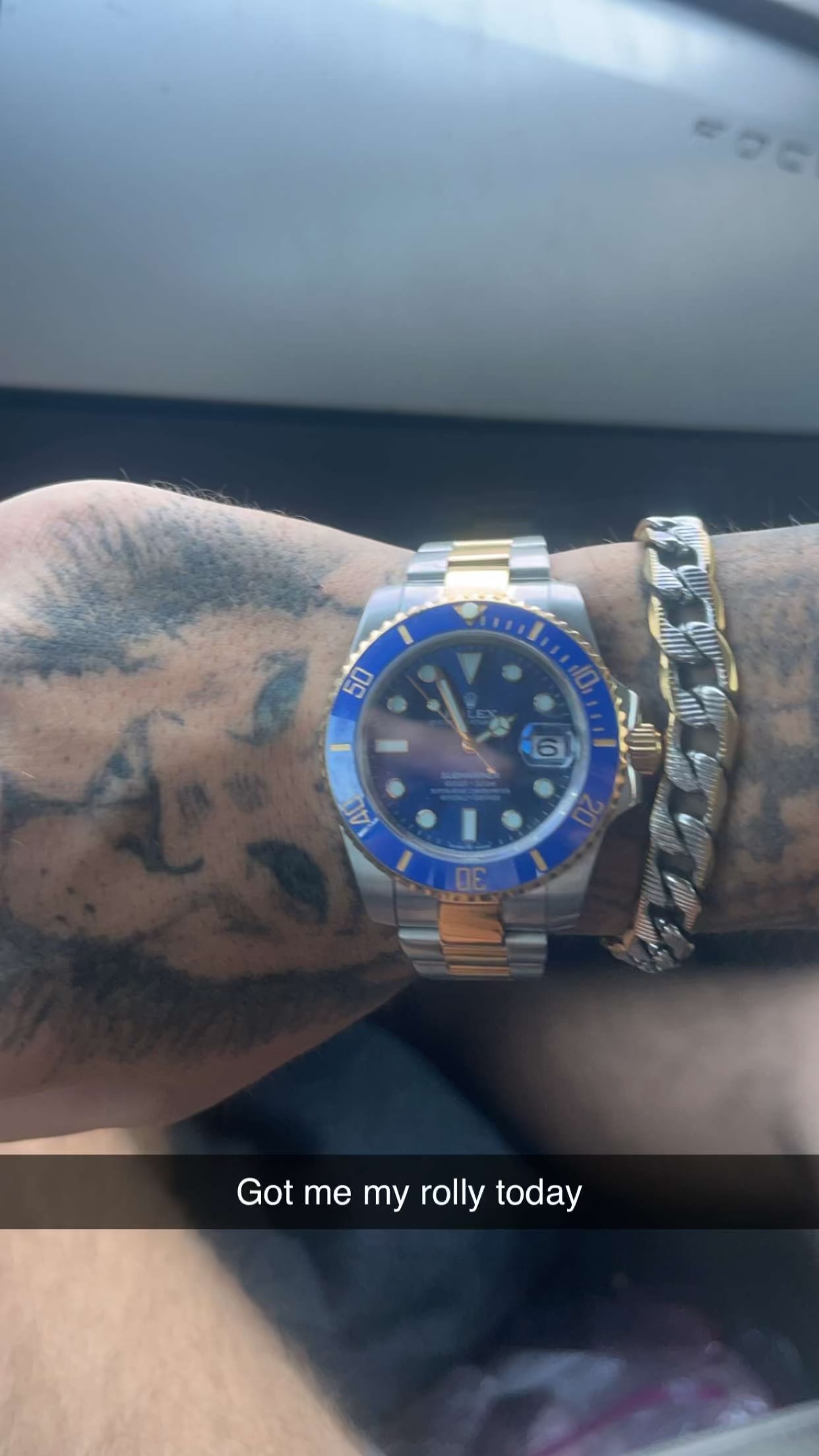 Richard Mille RM 67 02 Automatic white Quartz TPT blue rubber strap variant photo review