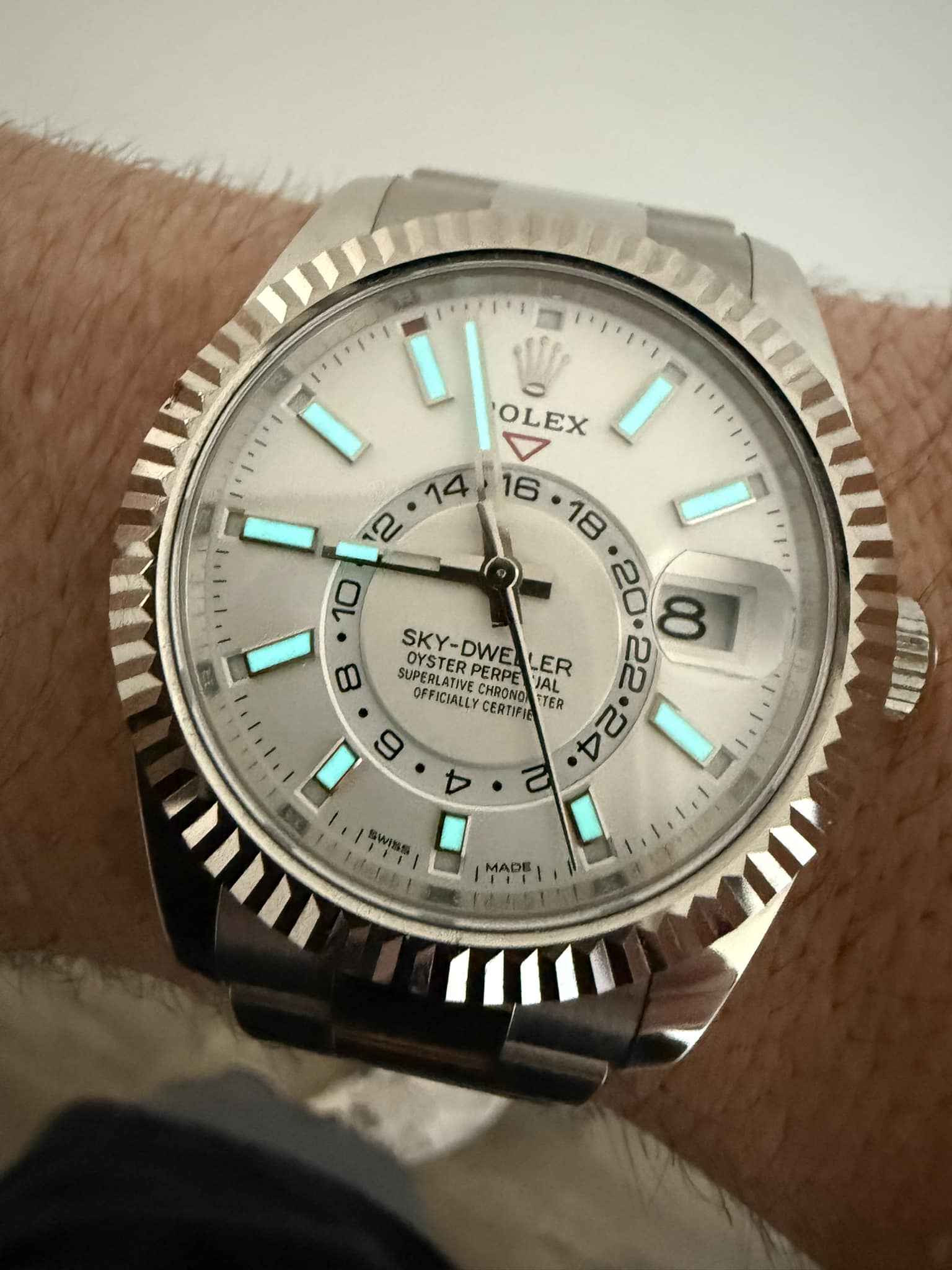 Richard Mille RM 67 02 Automatic white Quartz TPT blue rubber strap variant photo review