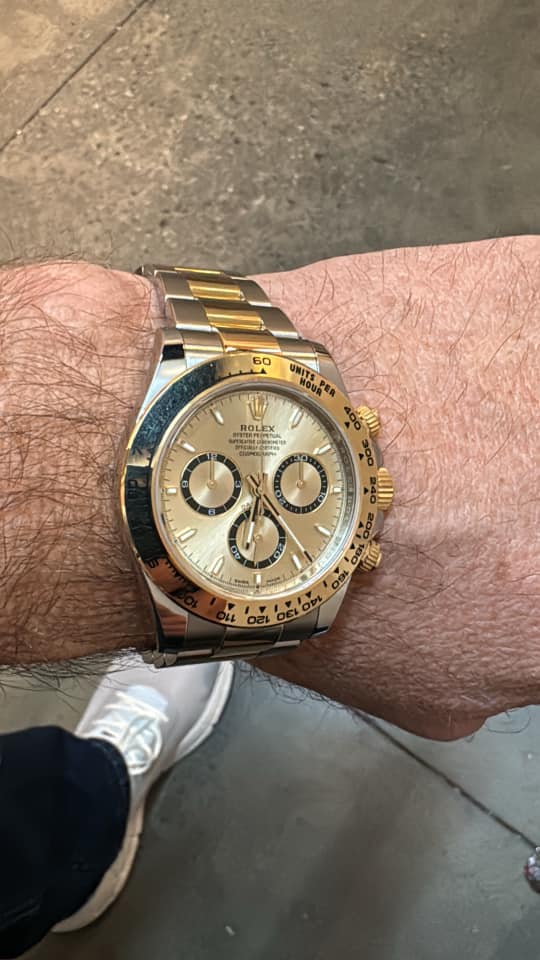 Richard Mille RM 67 02 Automatic white Quartz TPT blue rubber strap variant photo review