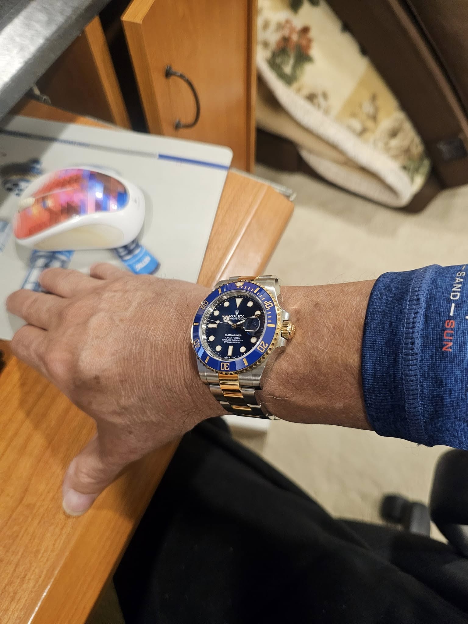 Richard Mille RM 67 02 Automatic white Quartz TPT blue rubber strap variant photo review