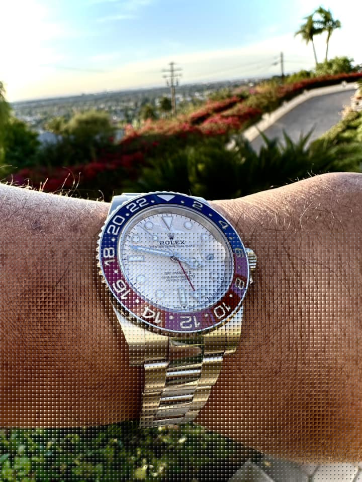 Richard Mille RM 67 02 Automatic white Quartz TPT blue rubber strap variant photo review